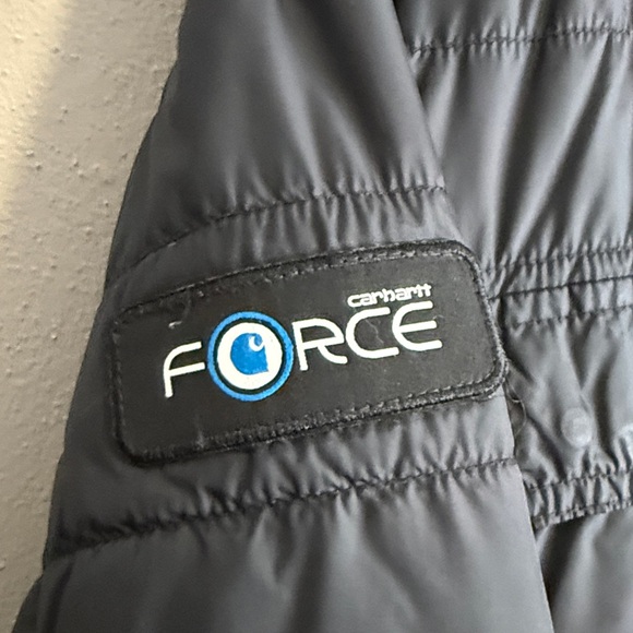 Carhartt Lightweight Winter Jacket - Picture 3 of 6